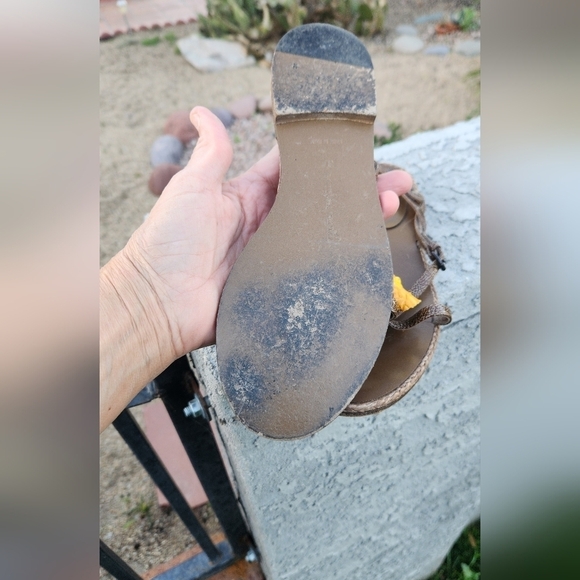 Bottega Veneta Sandals - Picture 7 of 9